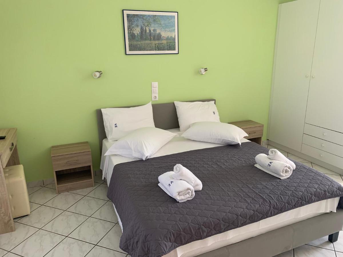 Eleftheria Studios And Apartments Acharavi  Exterior photo
